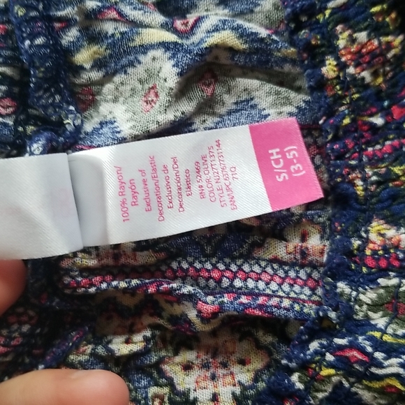 No Boundaries Top(S) - Picture 3 of 4